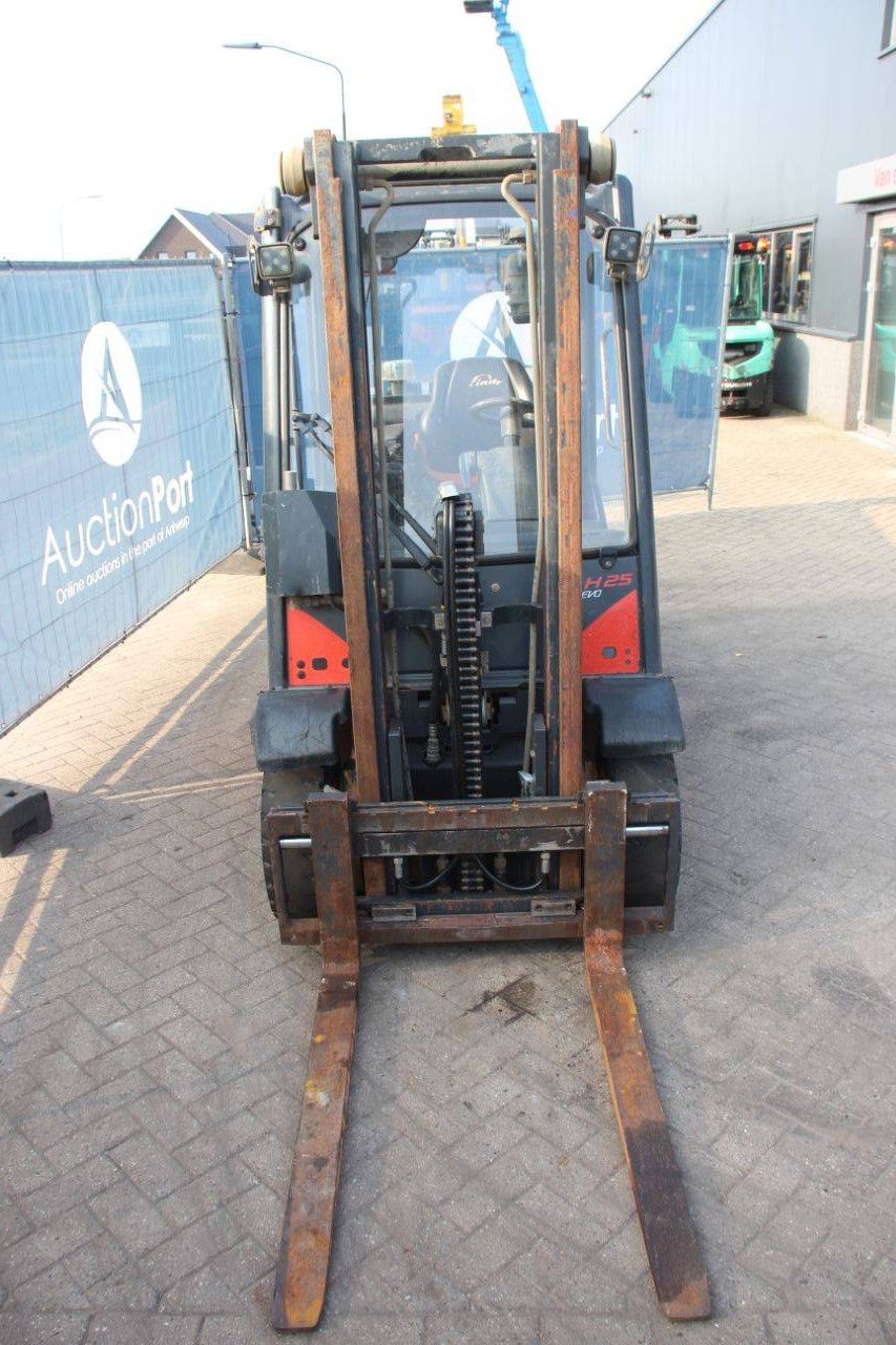 Linde H25D-02 Diesel Forklift 2500kg 7m 2014