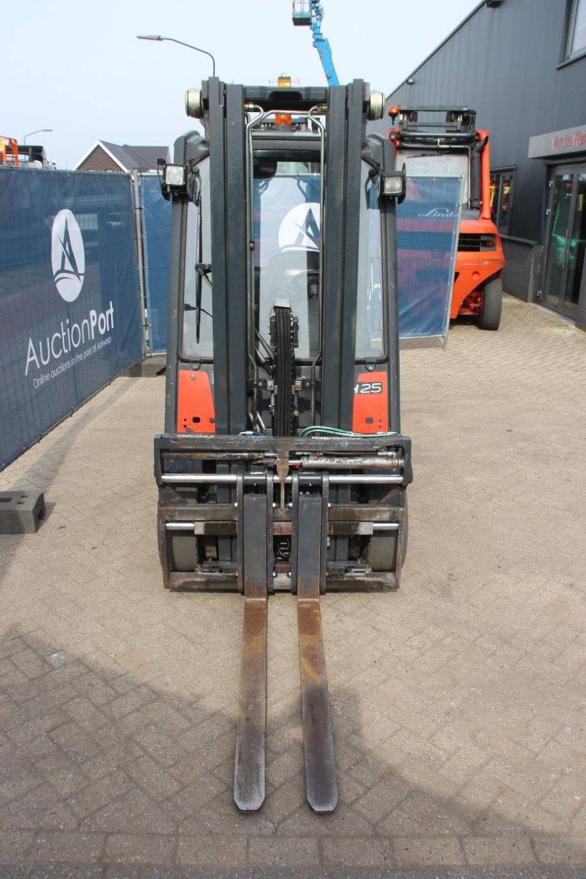 Heftruck Linde H25D Diesel 2500kg 5.01m 2006