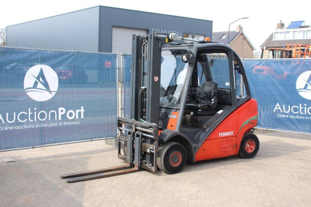 Heftruck Linde H25D Diesel 2500kg 5.01m 2006