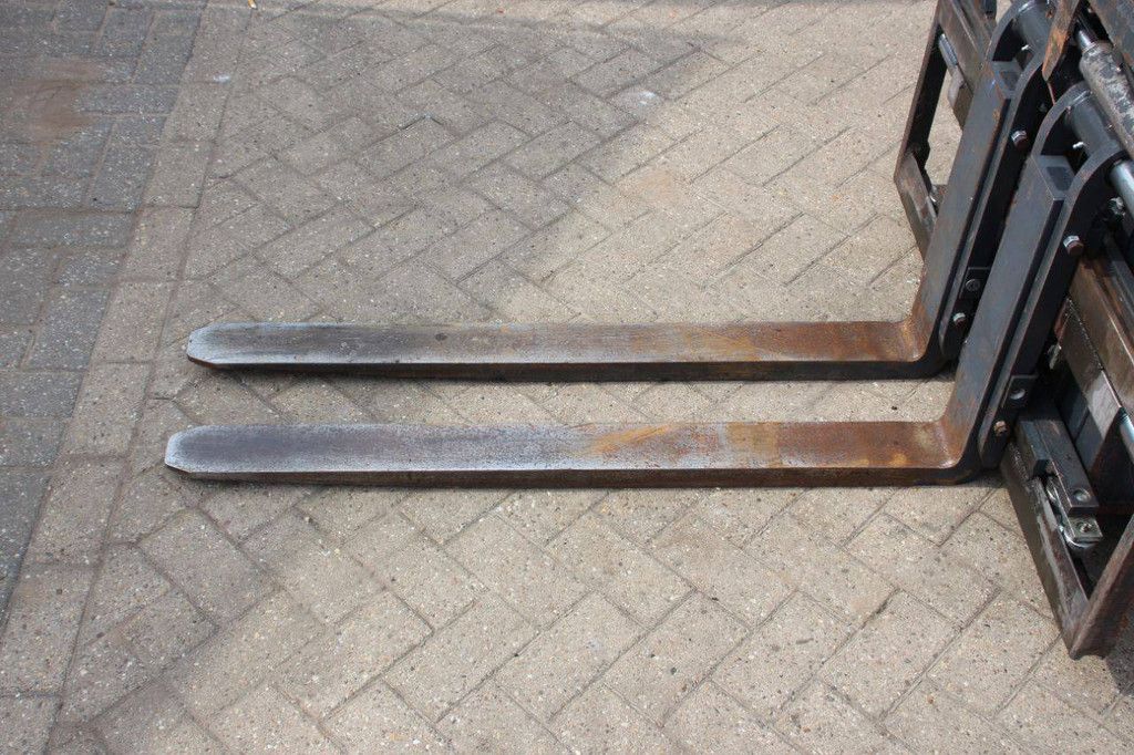 Heftruck Linde H25D Diesel 2500kg 5.01m 2006