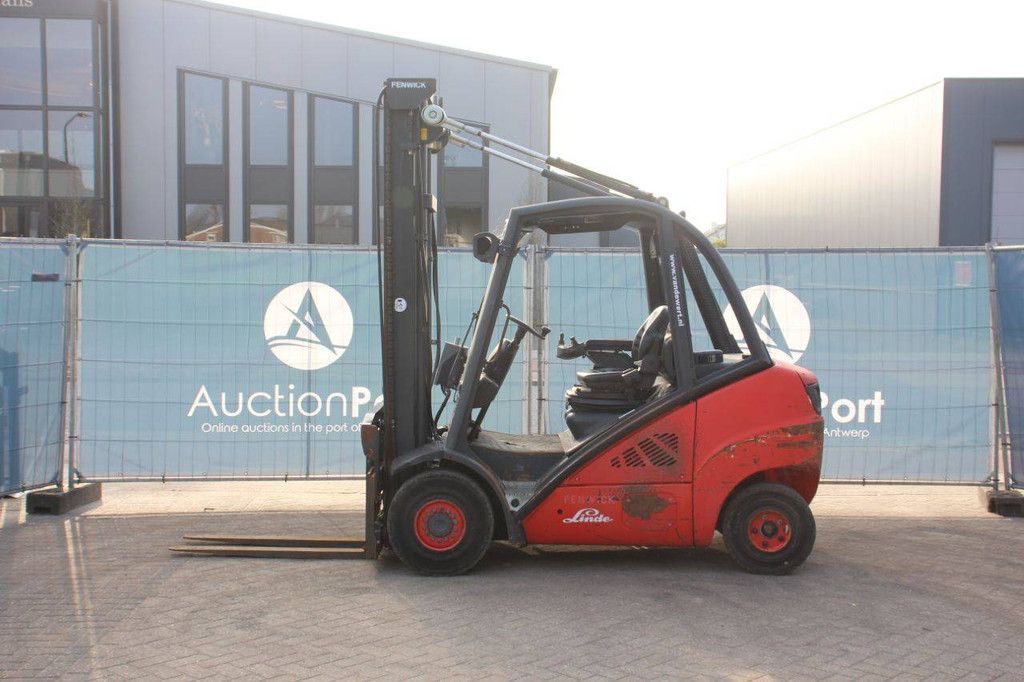 Heftruck Linde H30D-01 Diesel 3000kg 7.0m 2012