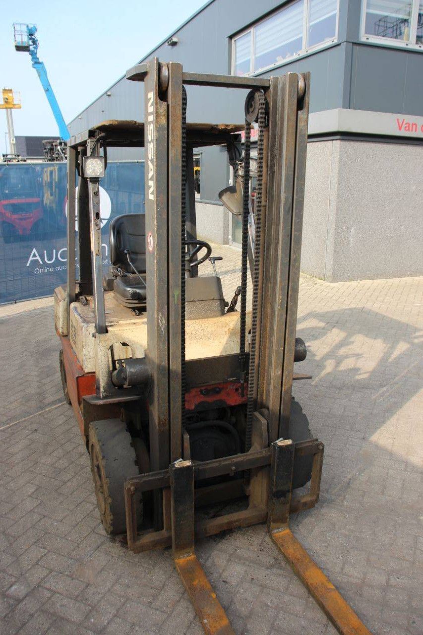 Gabelstapler Nissan FJ02A25 Diesel 2500 kg