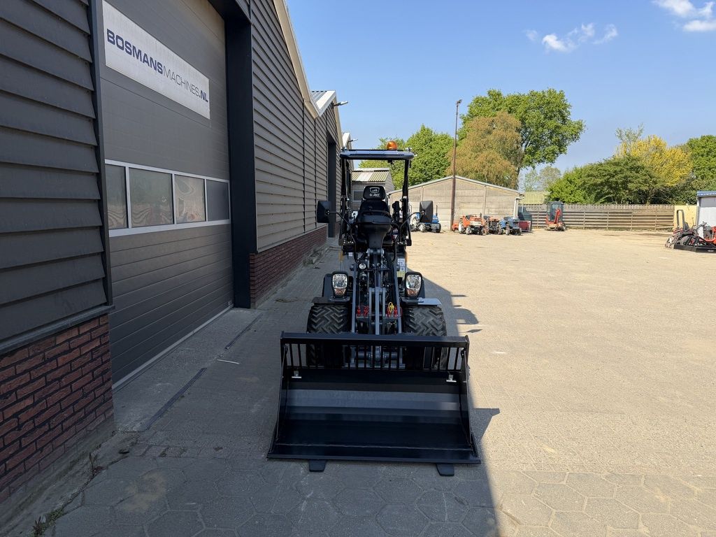 Giant G1500 L HD X-TRA minishovel / kniklader NIEUW