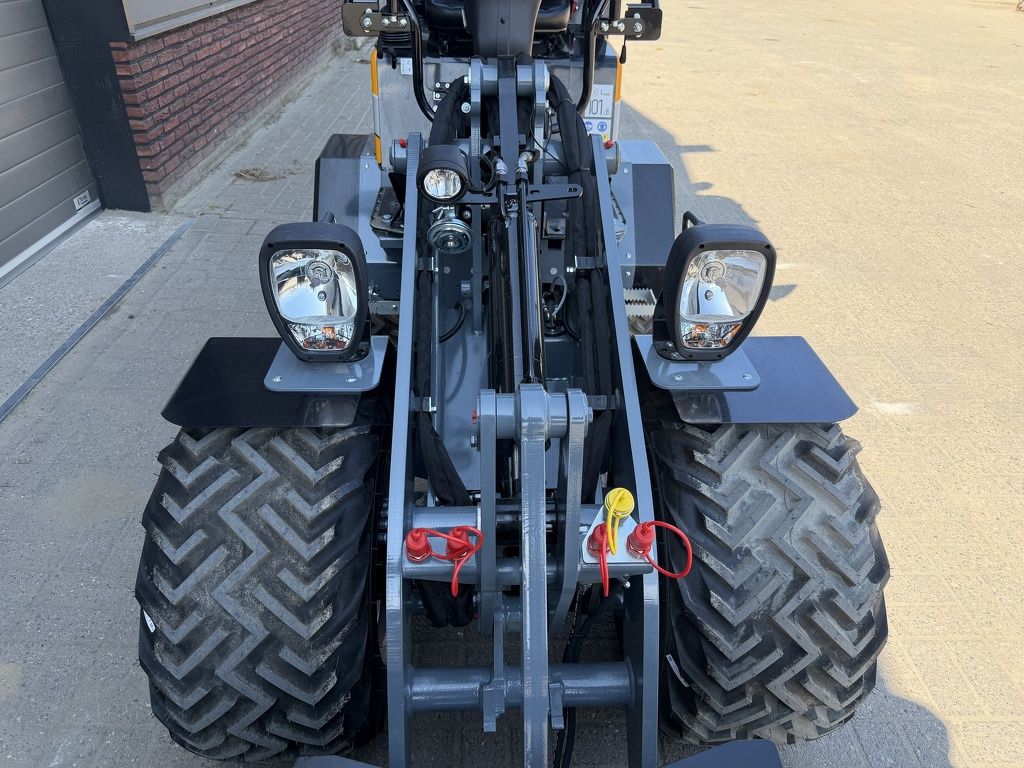 Giant G1500 L HD X-TRA minishovel / kniklader NIEUW