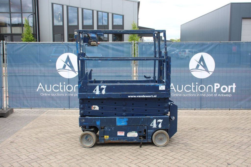 Scissor Lift Genie GS-1932 Electric 7.8m 2007