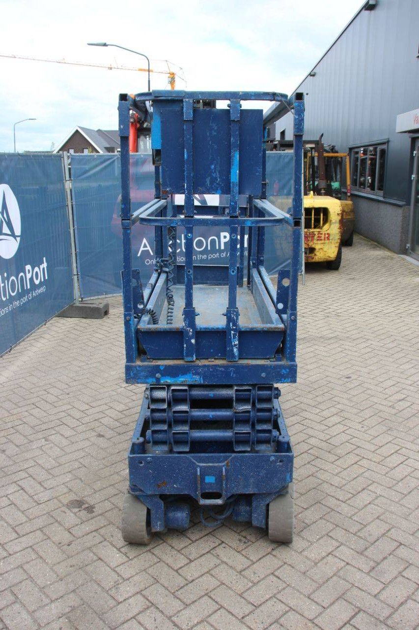 Scissor Lift Genie GS-1932 Electric 7.8m 2007