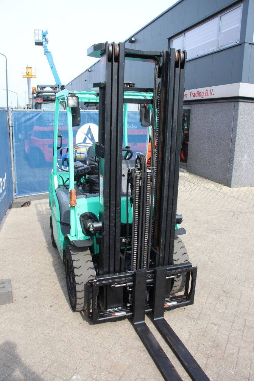Heftruck Mitsubishi FG25N LPG 2500kg 5.5m 2013
