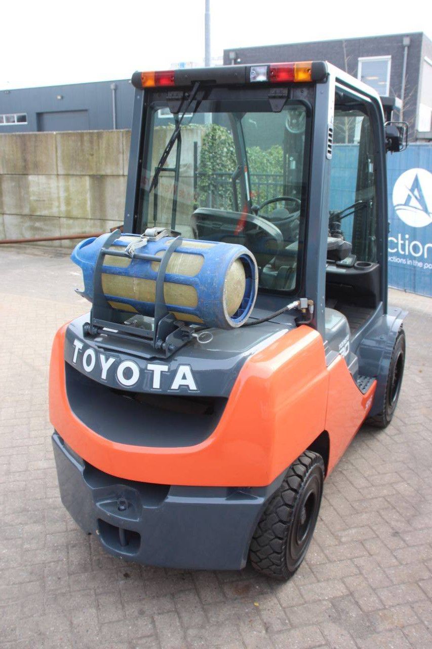 Heftruck Toyota 06-8FG30F LPG 3000kg 4.3m 2019