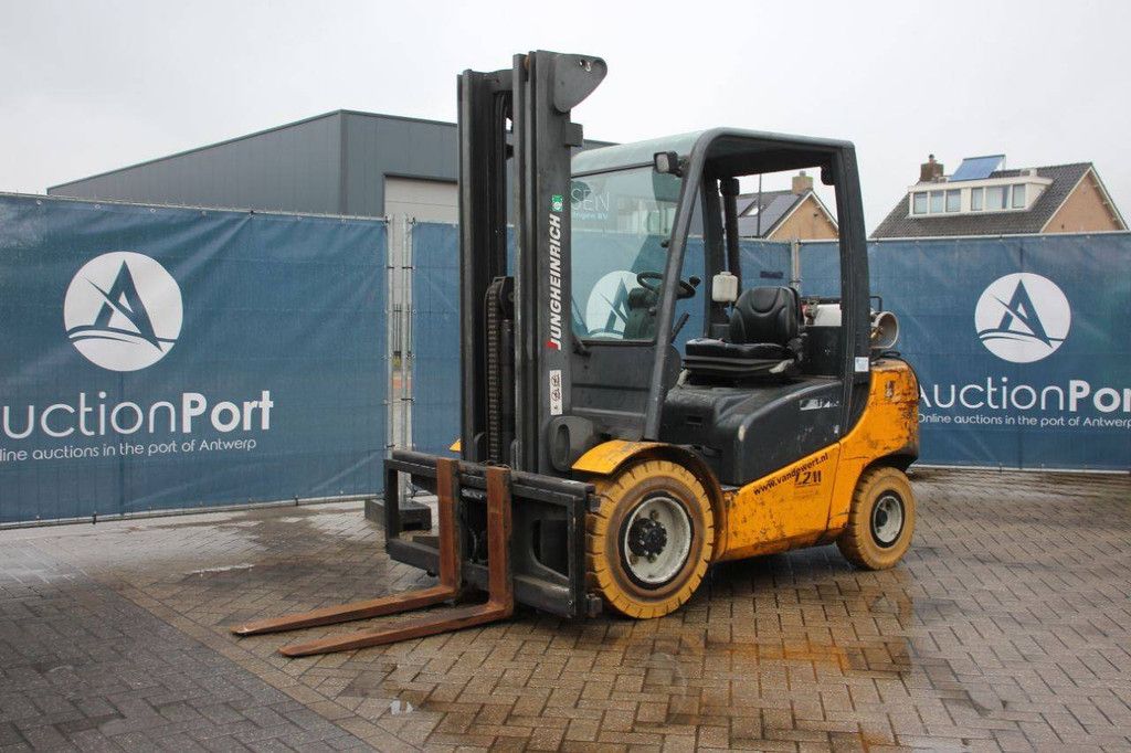 Gabelstapler Jungheinrich FG40 LPG 2870kg 5.0m 2015