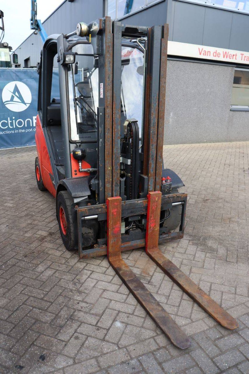 Heftruck Linde H35T-02 LPG 2017