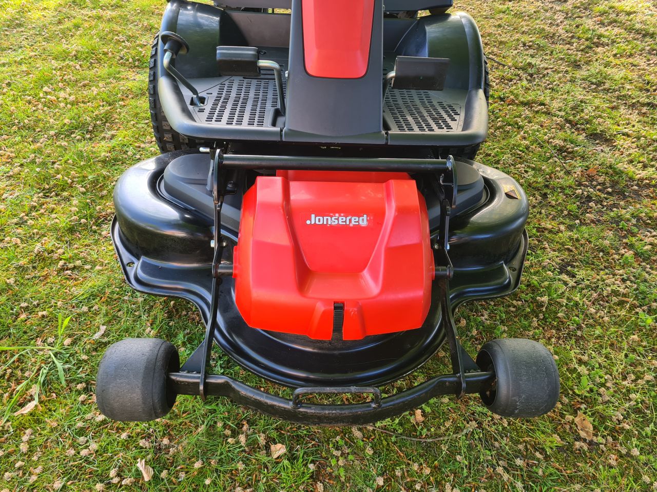 Jonsered Husqvarna FR 2213 MA frontmaaier hydrostaat.