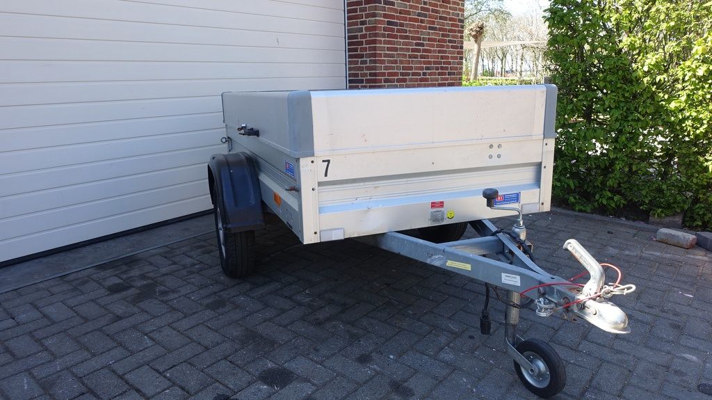 Humbaur Gesloten/bagage aanhangwagen