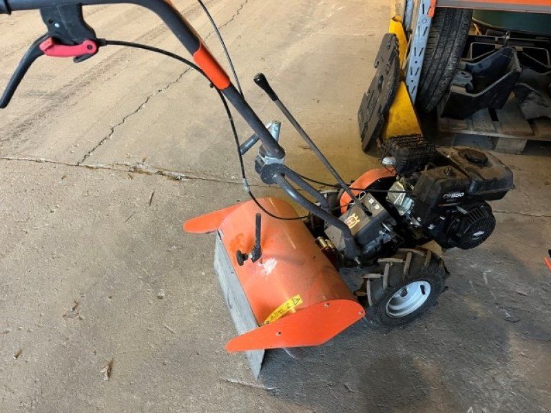 Husqvarna 80 CM FRÆSER 2WD
