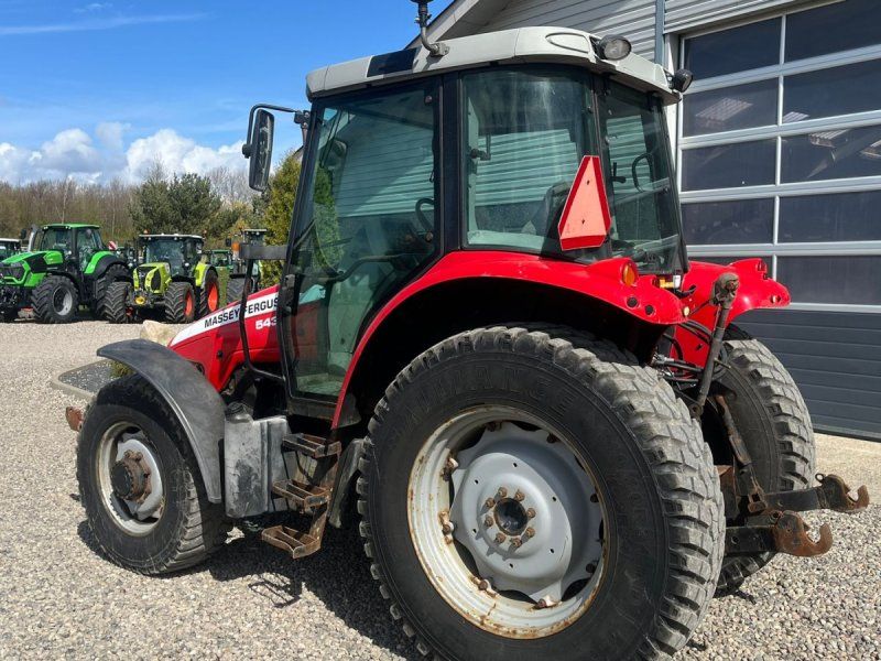 Massey Ferguson 5435 Stepnoose med frontlift