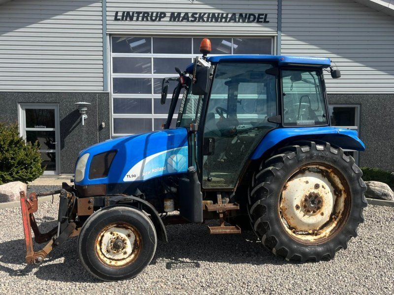 New Holland TL90A Med frontlift