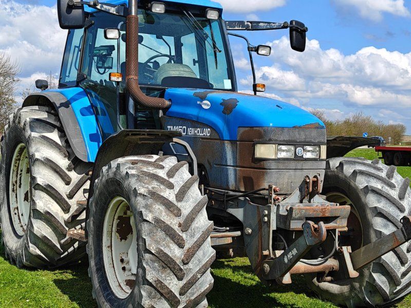 New Holland TM 150