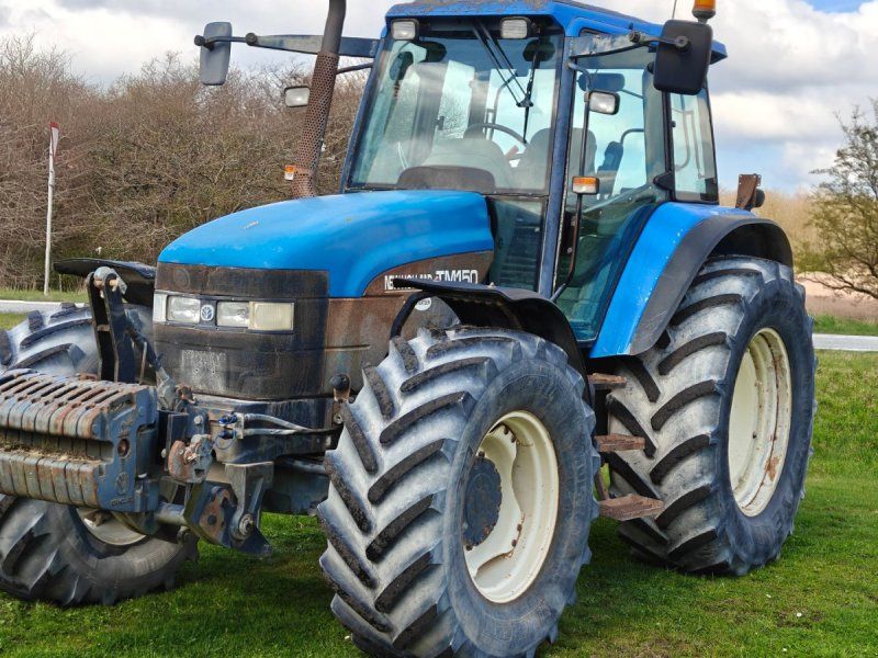 New Holland TM150