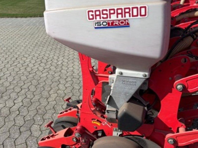 Gaspardo MANTA ISOTRONIC 12-75 XL inkl. Fabriksny fronttank