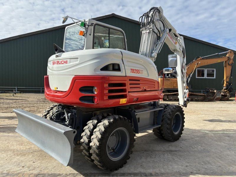 Takeuchi TB295W
