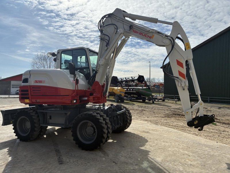 Takeuchi TB295W