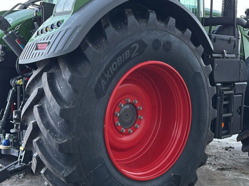 Fendt 942 Vario Gen7 Profi+