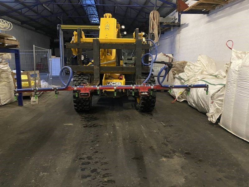 Sprühgestänge zum gleichmäßigen ausbringen