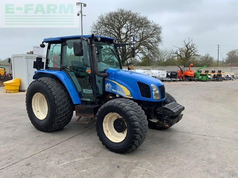 New Holland t5050  (st25988)