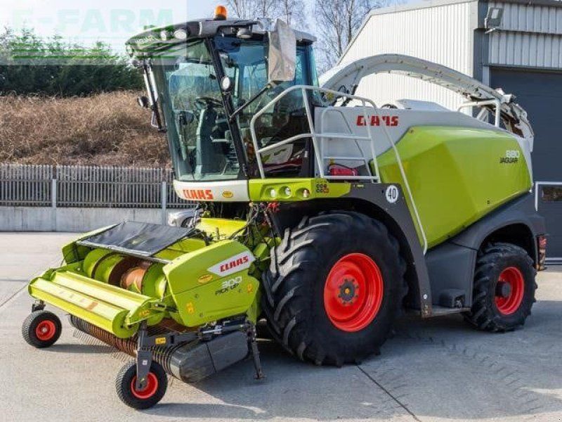 Claas JAGUAR 880 4WD