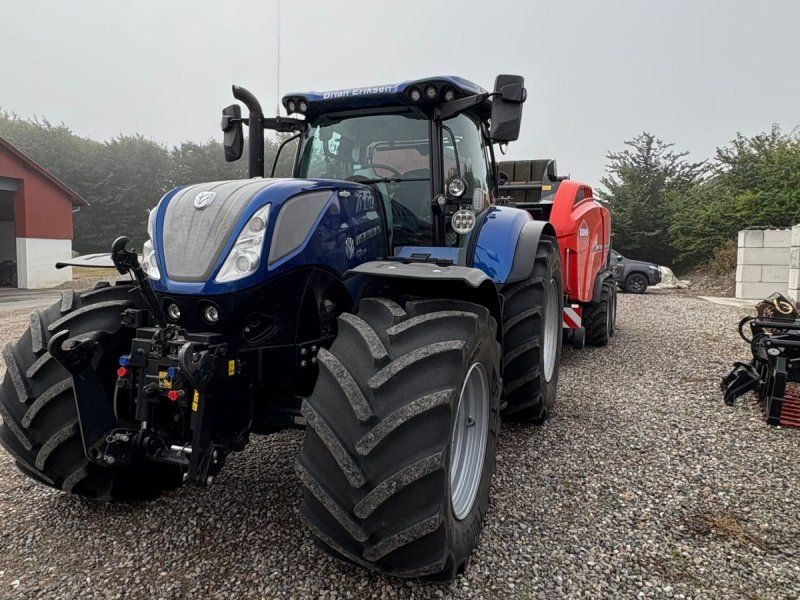 New Holland T7.270 AC BLUEPOWER Med RTK GPS