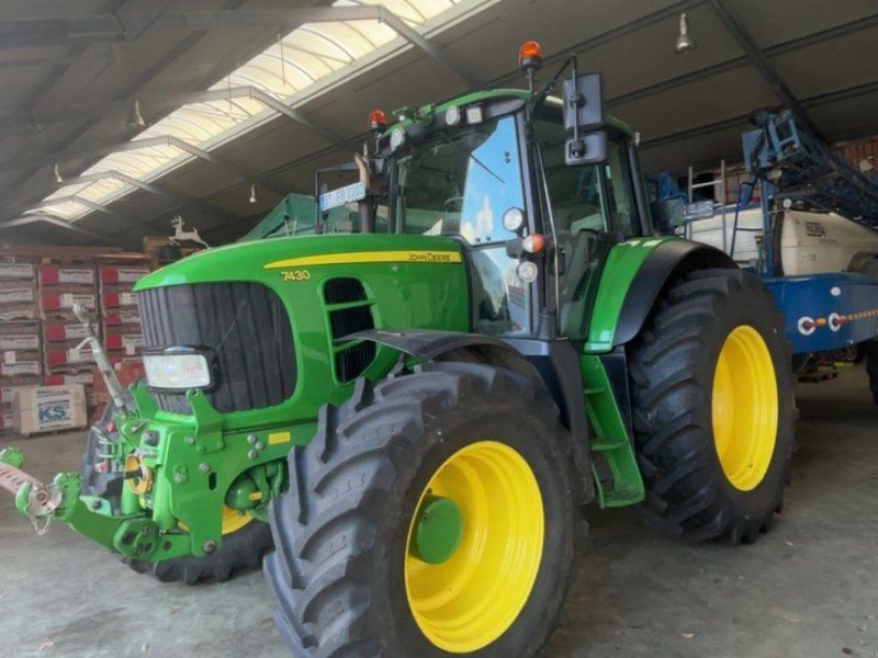 BKT Radsatz 540/65 R30 + 620/70 R42 