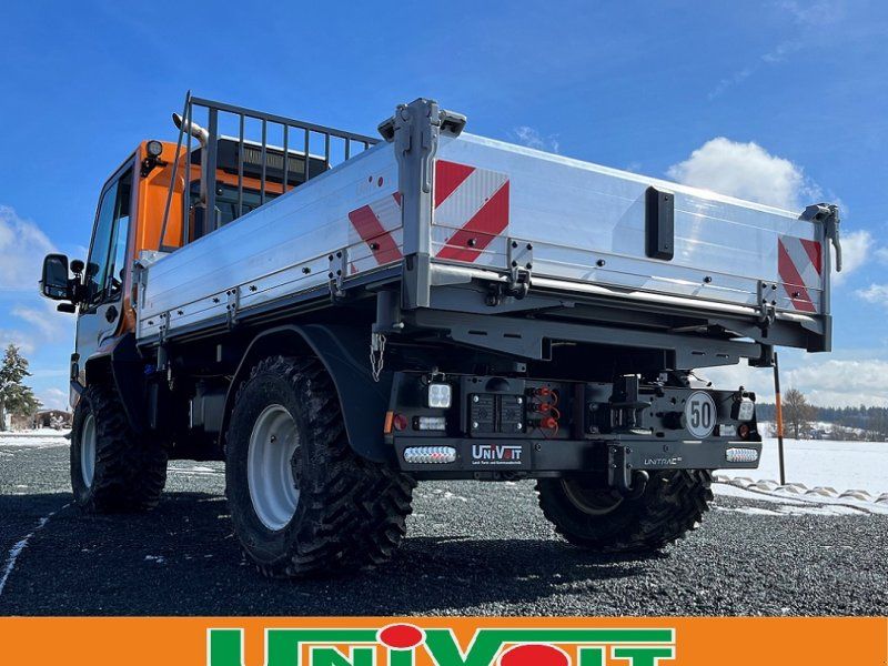 Lindner Unitrac 122 L Frontzapfwelle