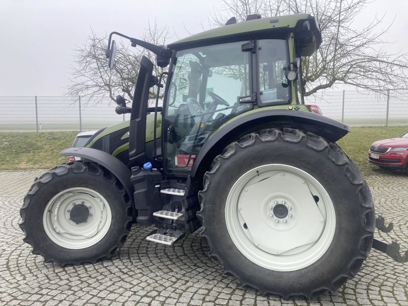Valtra G125EV