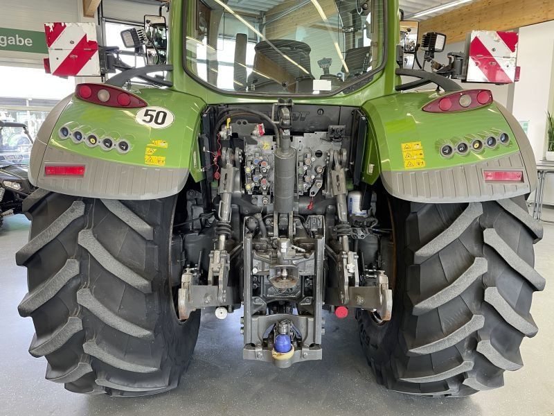 Fendt 724 VARIO S4 PROFI PLUS
