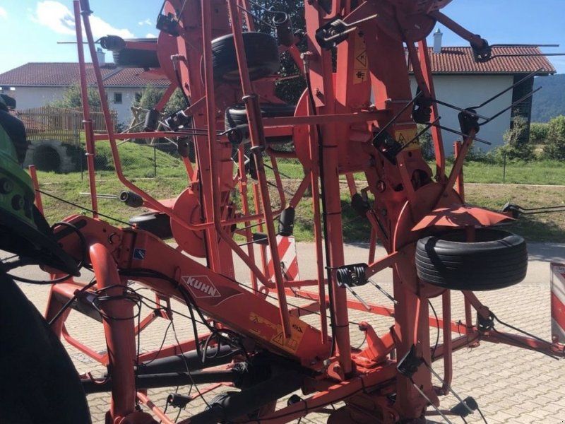 Kuhn Giroheuer GF 8702