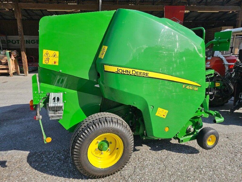 John Deere F 441 M