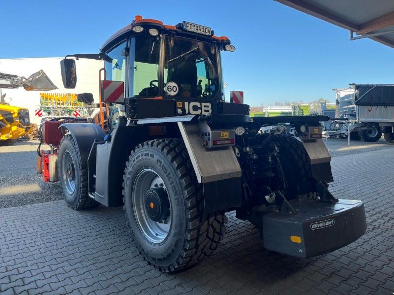 JCB 4220 Fastrac iCON Kommunal