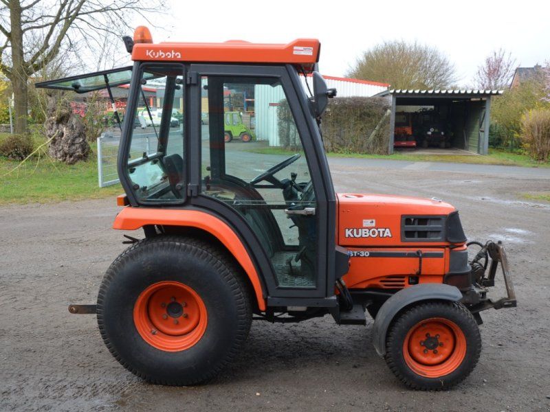 Kubota ST 30