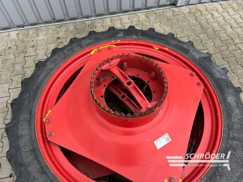 Taurus 1X 270/95 R48 / 1X 11.2 R48