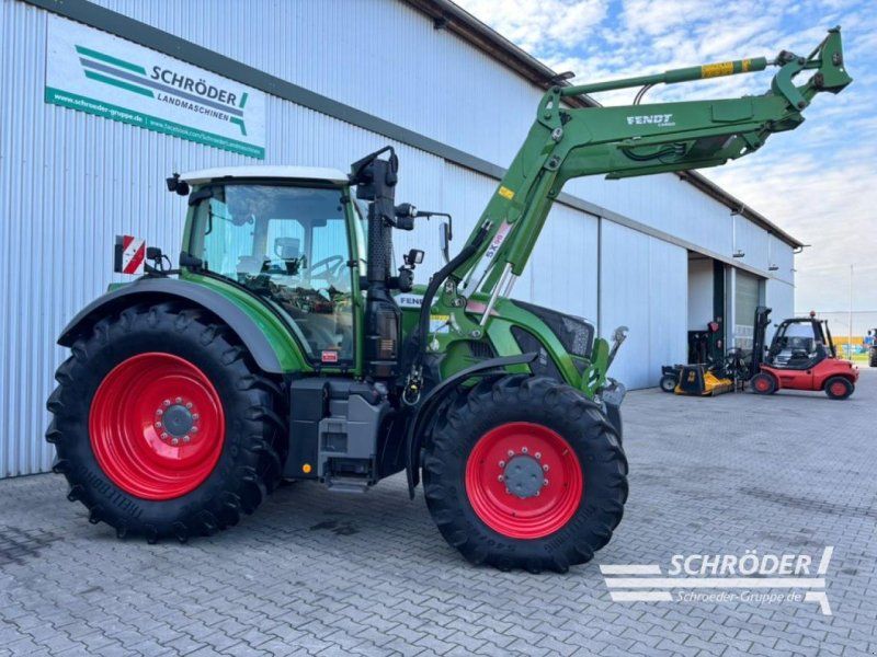 Fendt 724 S4 + CARGO 5X/90 DW