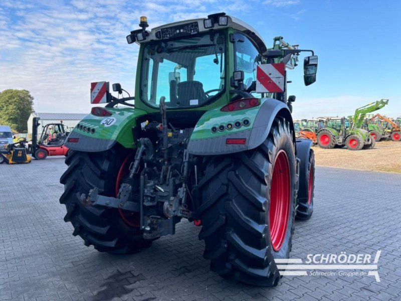 Fendt 724 S4 + CARGO 5X/90 DW