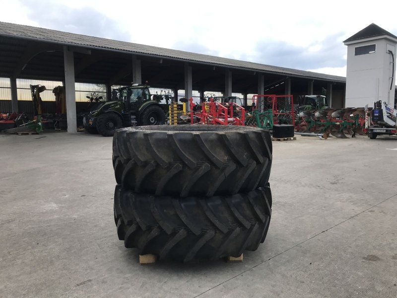 Mitas 600/65R38 + 540/65R24 AC65