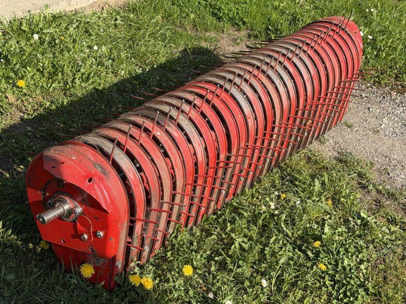 Pöttinger Pick-Up 1800