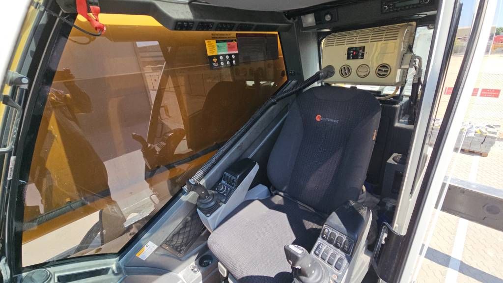 Grove GMK4100-1 (2pcs available in Qatar)