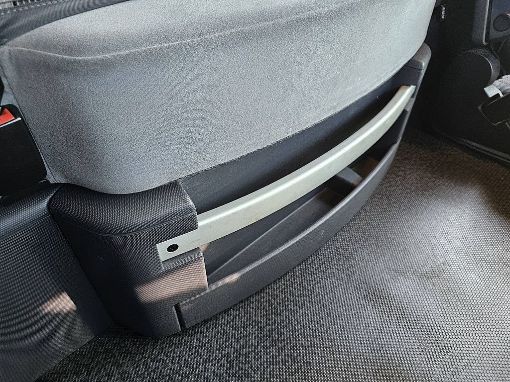 RENAULT T 460 6x2 steeraxle lift