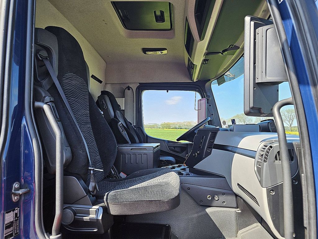 MERCEDES-BENZ ACTROS 1840 short cab 257tkm