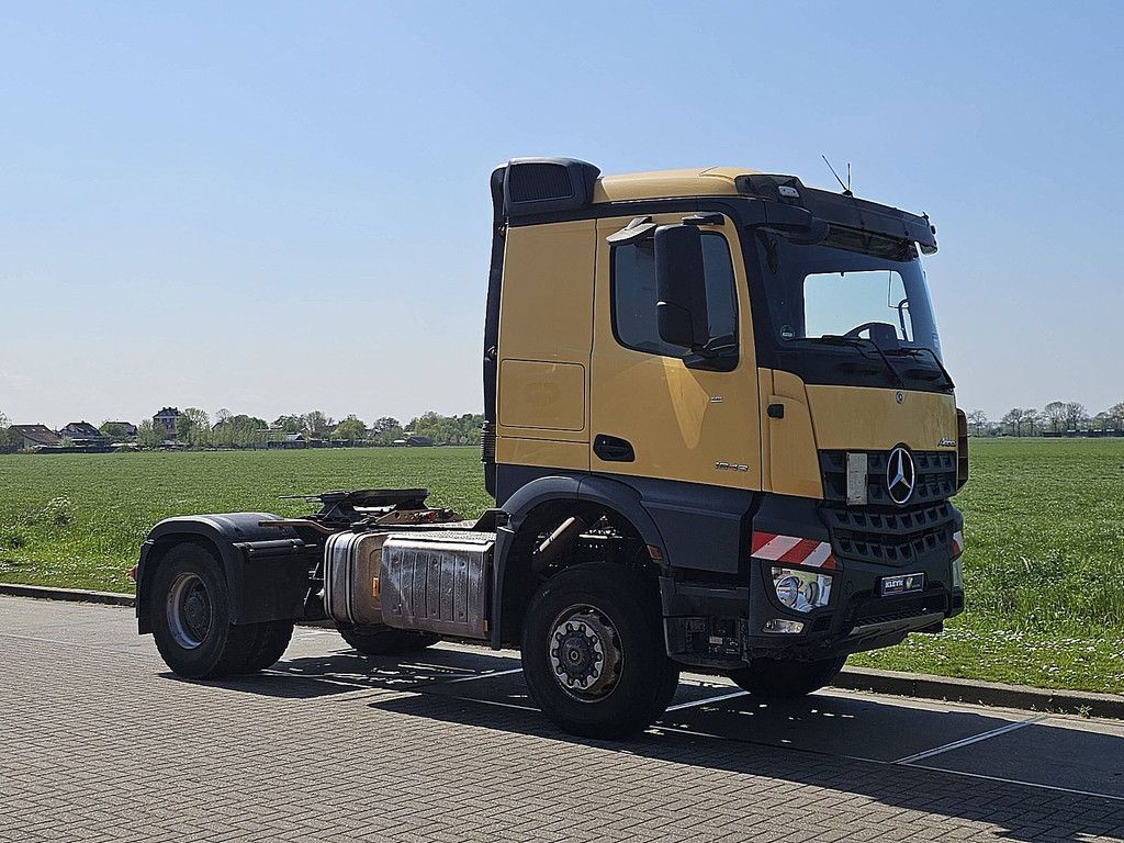 MERCEDES-BENZ ACTROS 1843 4x4