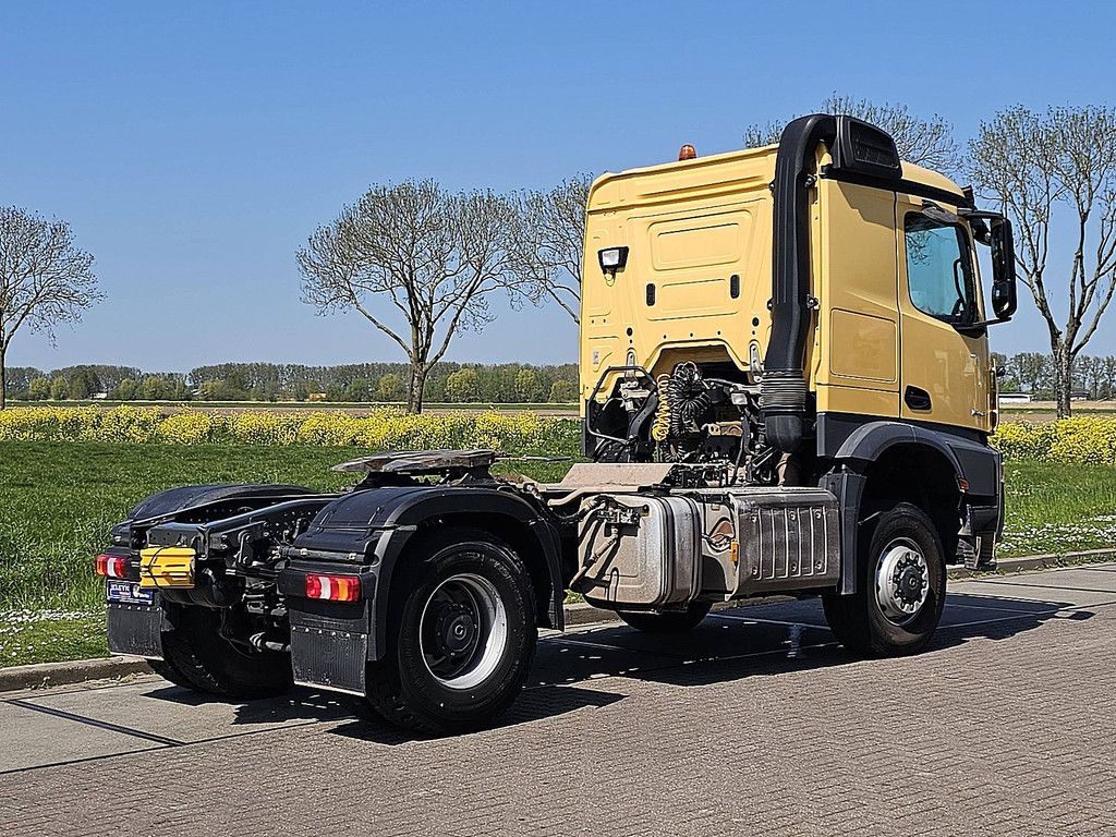 MERCEDES-BENZ ACTROS 1843 4x4