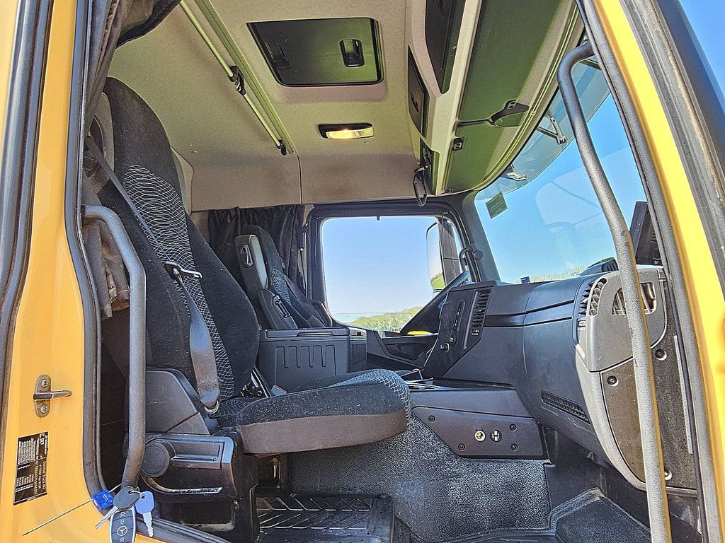 MERCEDES-BENZ ACTROS 1843 4x4