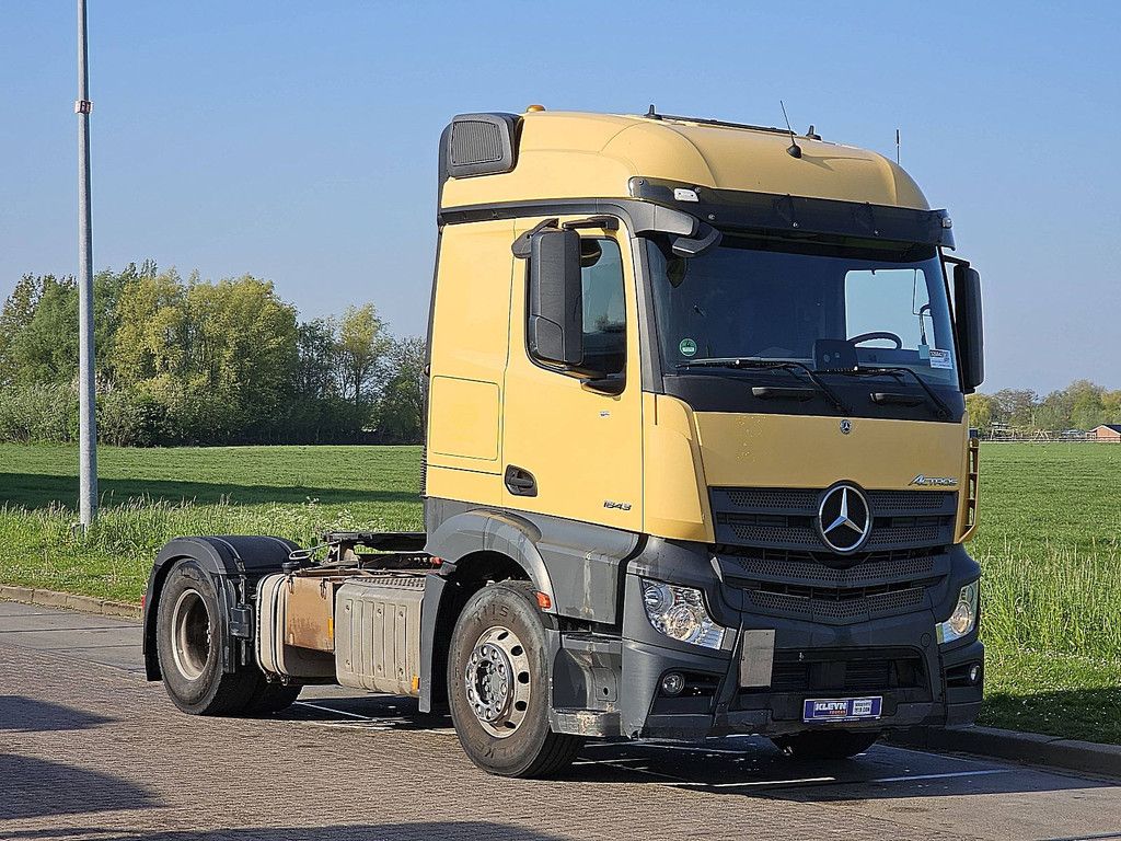 MERCEDES-BENZ ACTROS 1843
