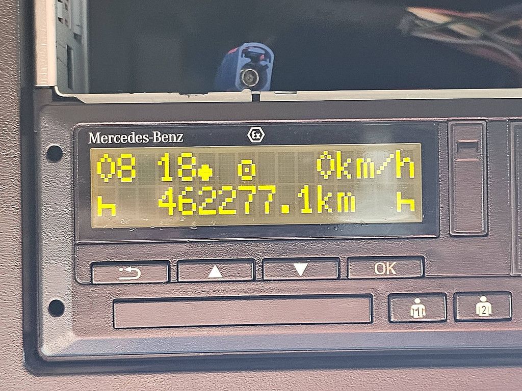 MERCEDES-BENZ ACTROS 1843